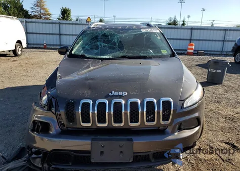 2015 Jeep Cherokee Latitude from USA, damaged, VIN 1C4PJMCS6FW702264